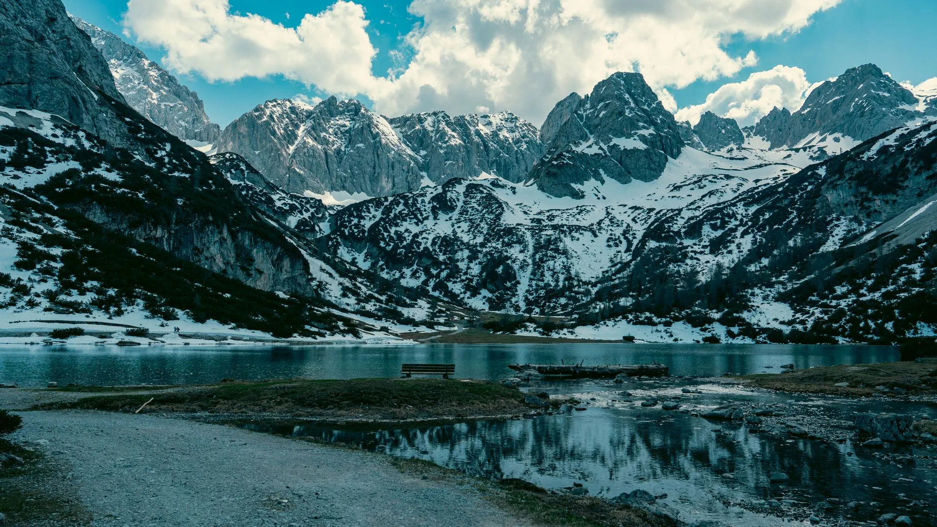 Paysage de montagne et lac en Autriche